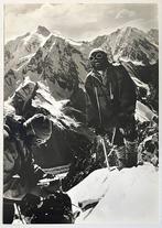 Vilém Heckel - Climbers on the Hindukush