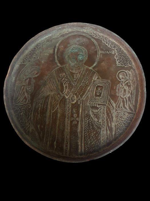 Votieve koperen schaal met gegraveerde voorstelling van, Antiek en Kunst, Antiek | Boeken en Manuscripten