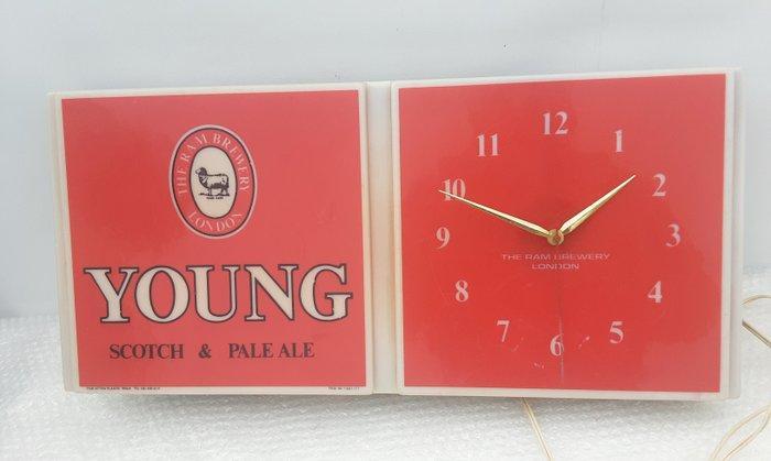 Rob Otten - The Ram Brewery London - Young Scotch and Pale, Antiek en Kunst, Antiek | Wandborden en Tegels