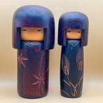Uitzonderlijk paar Sosaku Kokeshi-poppen door Usaburo