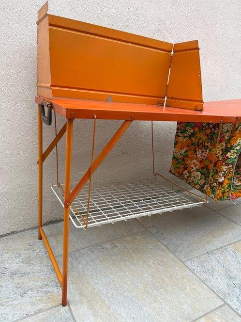 Table - Métal, Textile - Cuisine de camping / table de, Antiek en Kunst, Kunst | Designobjecten