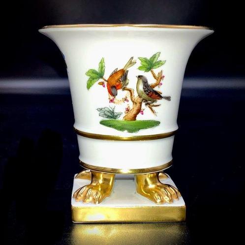 Herend - Exquisite Claw Footed Vase - Rothschild Bird, Antiek en Kunst, Antiek | Glaswerk en Kristal