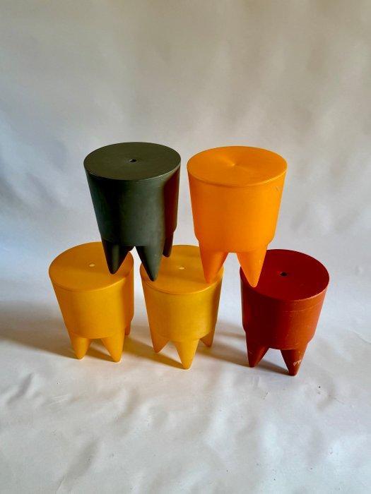 Kartell - Philippe Starck - Stoel (5) - Bubu - Polypropyleen, Antiek en Kunst, Antiek | Meubels | Stoelen en Sofa's