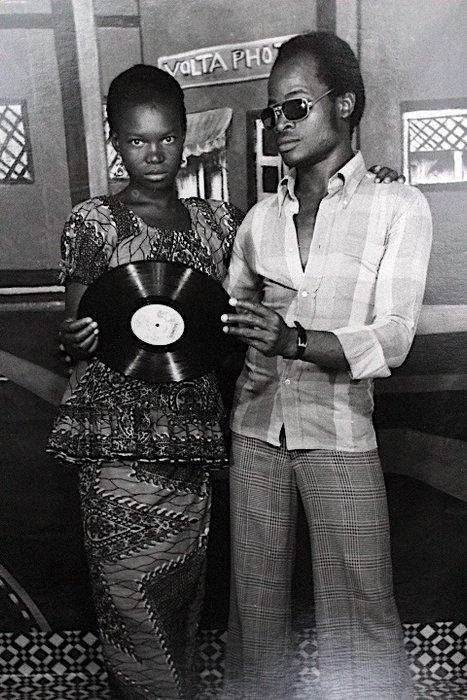 Sanlé Sory (1943) - Amoureux au disque -1975 (XL), Antiek en Kunst, Kunst | Schilderijen | Modern