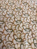 Tissu optique Space Age ovale dans diverses nuances pastel
