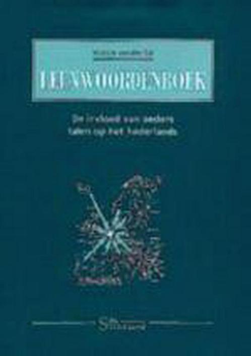Leenwoordenboek 9789075566055 Nicoline van der Sijs, Boeken, Overige Boeken, Zo goed als nieuw, Verzenden
