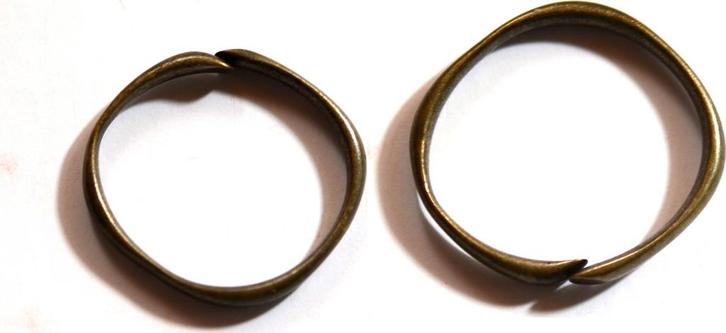 1900s Ad Mauretania A ring from the Moorish Sahara people, Postzegels en Munten, Munten en Bankbiljetten | Toebehoren, Verzenden