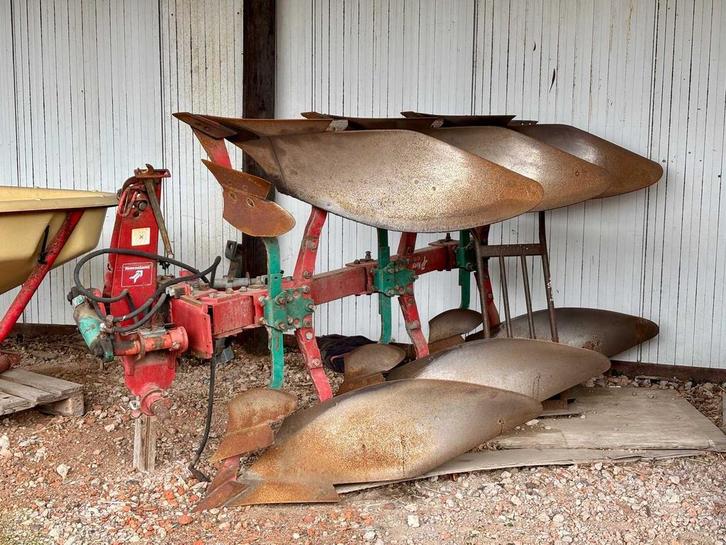 Kverneland VD 95 Ploeg, Articles professionnels, Agriculture | Outils