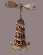 Kerstbeeldje - Draaiende kerstpiramide, 4 verdiepingen - 46