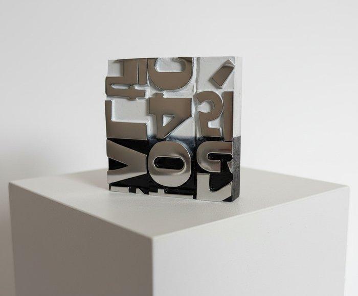 Karl Lagasse - Sculpture Fragment *God Bless Tawbn*, Antiek en Kunst, Kunst | Designobjecten
