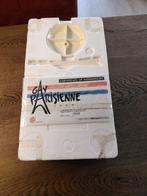 Mattel - Poupée Barbie Gay Parisienne 1959 - 1990-2000 -