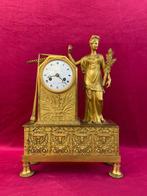 Pendule - Juhel Jeune a Paris Empire Ormolu - 1815, Antiquités & Art, Antiquités | Horloges