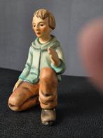 Goebel - Beeldje - Hummel N° 214 G  SHEPHERD KNEELING  TMK