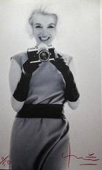 Bert Stern (1929–2013) - Famous Marilyn Monroe modeling with