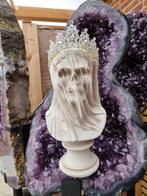 Statue, Queen Skull with Crown - 36.5 cm - Résine