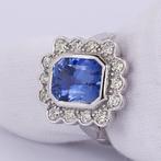 Ring - 14 karaat Witgoud - 6.27ct. tw. Saffier - Diamant -, Nieuw