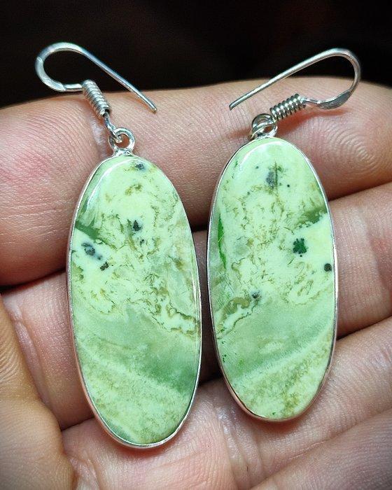 Prachtige Larsonite 925 zilveren oorbellen, gratis, Verzamelen, Mineralen en Fossielen