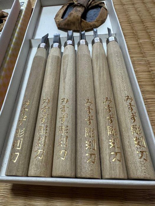 Bois, Acier Burin - 13 cm, Antiek en Kunst, Antiek | Wandborden en Tegels