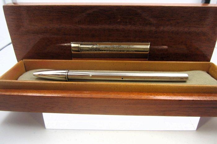 Rara e Pregiata Silver Bic Argento massiccio 925 -, Collections, Stylos