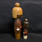 Sentiments romantiques, paire de poupées Kokeshi créatives