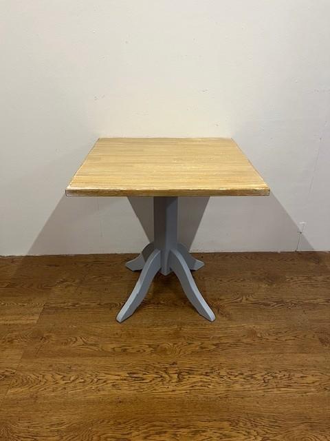 Gebruikte Tafel (70x70cm) - T1514- Vintage/Café, Huis en Inrichting, Tafels | Eettafels, Ophalen