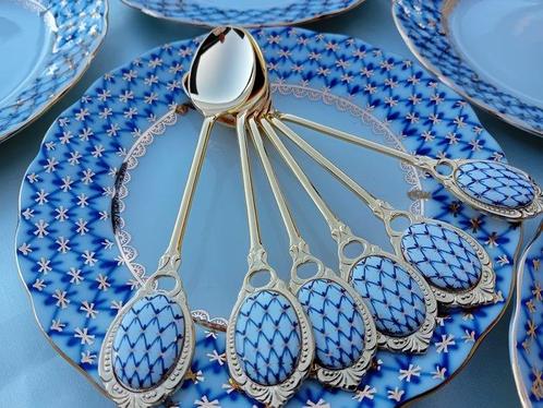 Lomonosov Imperial Porcelain Factory - Yatskevich - Assiette, Antiek en Kunst, Antiek | Meubels | Tafels