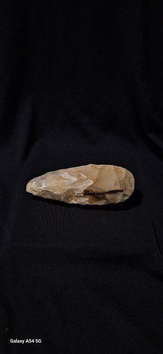 Neolithisch Vuursteen Bifaciale vuursteenbijl uit het, Collections, Minéraux & Fossiles