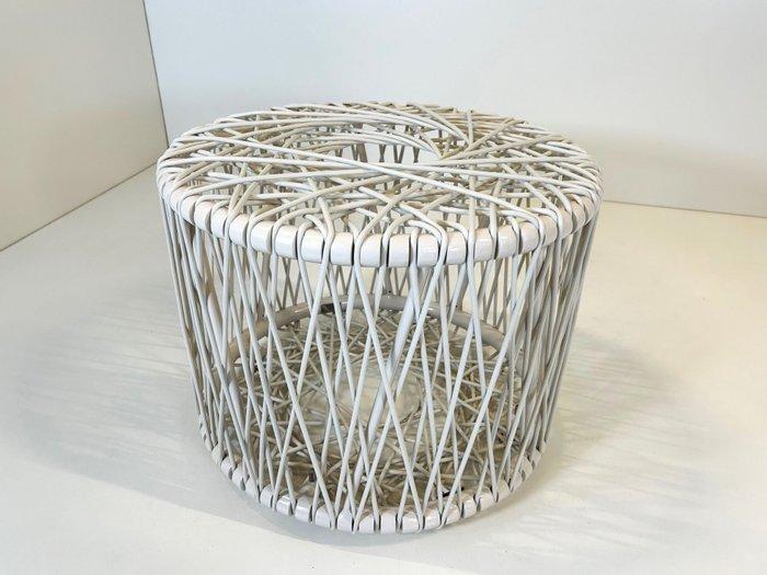 B&B Italia - Atelier Oï - Bijzettafel - Reel - Nieuw, Antiek en Kunst, Kunst | Designobjecten