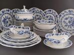 Winterling Bavaria - Eetservies voor 12 (34) - Blue Onion -