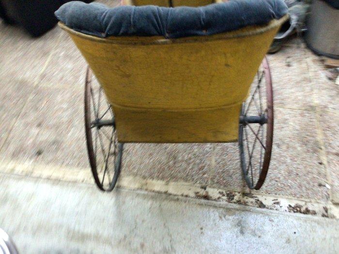 Unknown - Speelgoedauto Antique Early 20th Century Painted, Antiquités & Art, Antiquités | Jouets