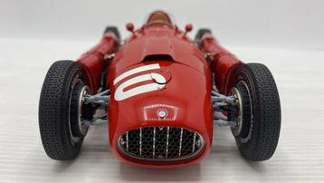 CMC 1:18 - Voiture miniature - Lancia D50 E. Castellotti Pau