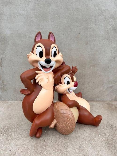 Chip n Dale - 1 Garden Statue - Disney Home by Christmas, Verzamelen, Disney