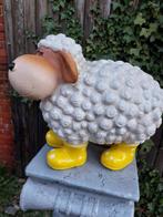 Beeld, funny lamb with yellow rain boots - 34 cm - polyresin