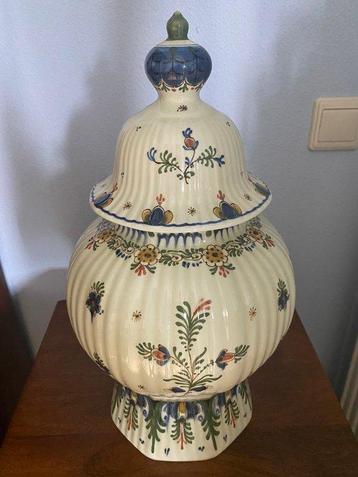 De Porceleyne Fles, Delft - dekselvaas - Aardewerk