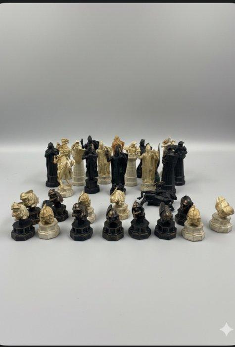 Warner Bros. - Speelgoed Wizards Chess Pieces - 2000-2010 -, Antiquités & Art, Antiquités | Jouets