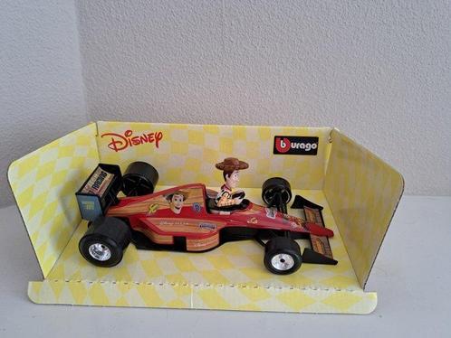 Bburago 1:24 - Model raceauto (2) - Bburago F1 Disney, Verzamelen, Disney
