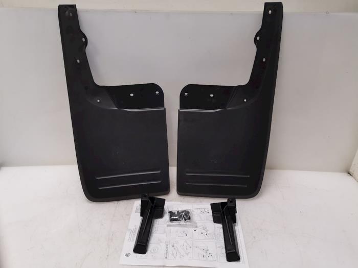 Spatlap Volkswagen Amarok O175051, Auto-onderdelen, Carrosserie