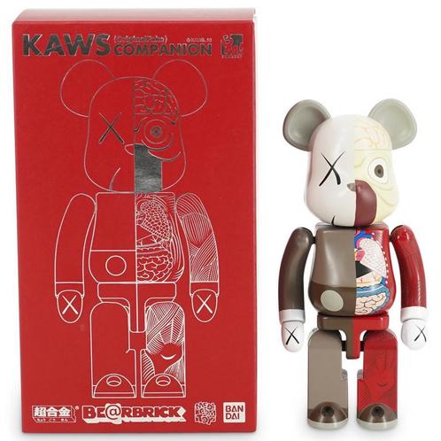 KAWS – Bearbrick Dissected Chogokin 200% (Grey) (2010), Antiek en Kunst, Kunst | Designobjecten