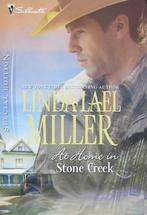 At Home in Stone Creek 9780373654871, Gelezen, Linda Lael Miller, B.J. Daniels, Verzenden