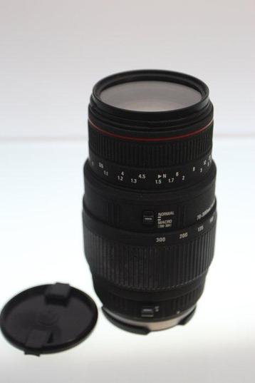 Sigma 70-300 mm 1:4-5.6 Objectif à focale variable