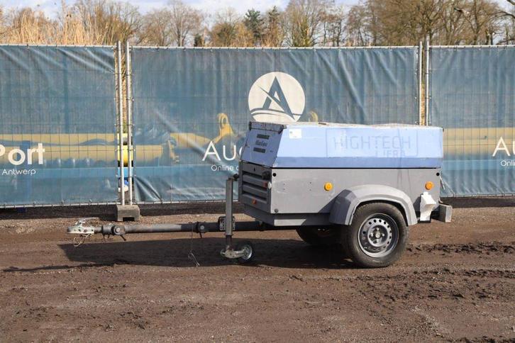 Veiling: Compressor Atlas Copco XAS37 KD HA Diesel 2008, Articles professionnels, Machines & Construction | Pompes & Compresseurs