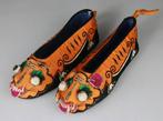 Rare Paire de chaussures- Tigre - Broderie - Soie Brodee -, Antiek en Kunst