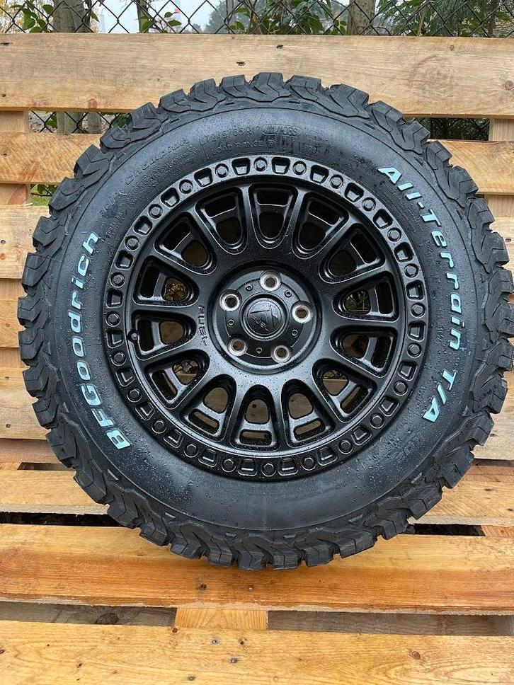 Fuel Cycle Blackout 17 inch met BFG banden - TGE, Crafter, Auto-onderdelen, Banden en Velgen, 17 inch, All Season, 245 mm, Bestelwagen