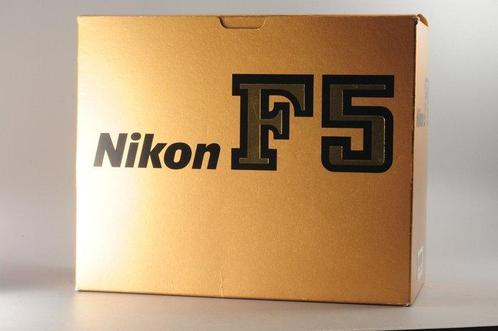 Nikon F5 SLR 35mm Film Camera Body Black BOX Mint Appareil, Audio, Tv en Foto, Fotocamera's Analoog