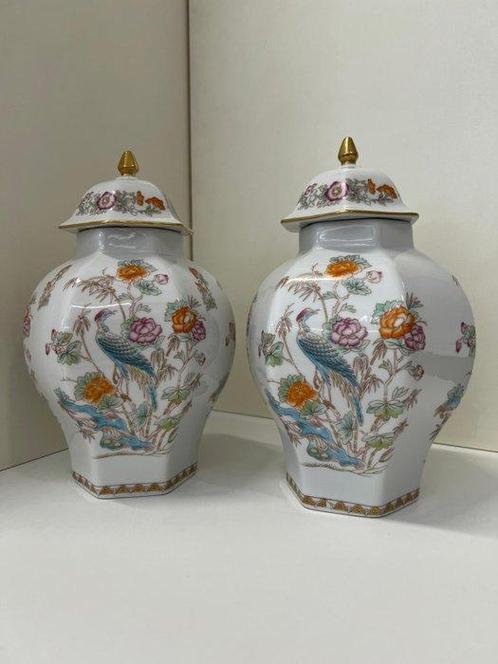 Limoges - LIMOGES - Vaas (2) - Porselein - Set vazen met, Antiek en Kunst, Antiek | Glaswerk en Kristal