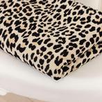 Zware luipaardprint stoffen - Overal met reliëfeffect -, Antiek en Kunst