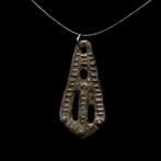 Viking periode Brons dragon foot amulet - 40 mm (Zonder