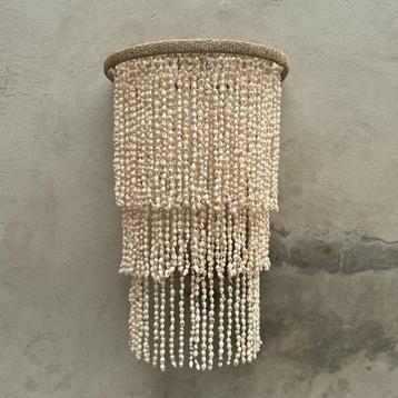 NO RESERVE PRICE - SL18 - Stunning Wall Lamp of Shell