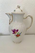 KPM Berlin - Koffiepot - „Rocaille“ - Porselein