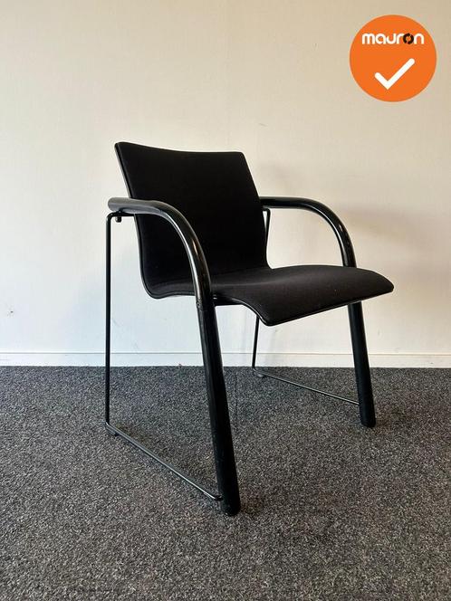 Vergaderstoel - Thonet - Zwart - nieuwe zwarte stoffering, Zakelijke goederen, Kantoor en Winkelinrichting | Kantoormeubilair en Inrichting